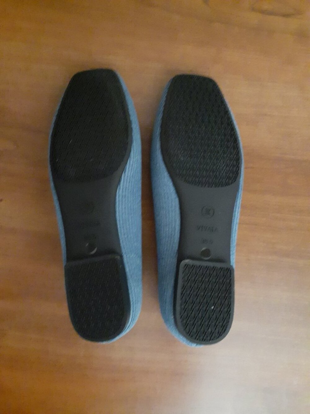 VIVAIA Square Toe V-Cut Flat - Picture 8 of 11
